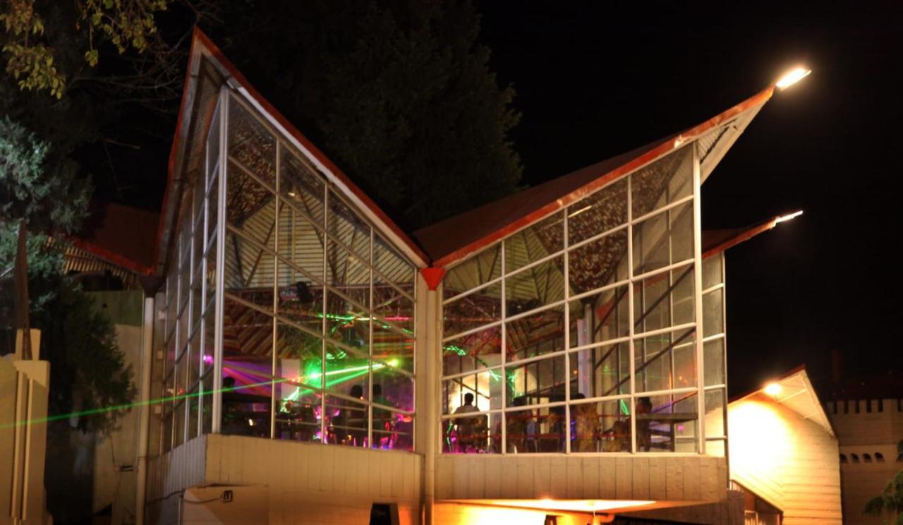 Hotel Arif Castle, Nainital Esterno foto